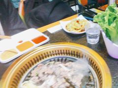 -牛鲜盛齐齐哈尔烤肉(曹路店)