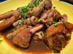 -粉八·云南米线·建水烧烤(常熟路店)