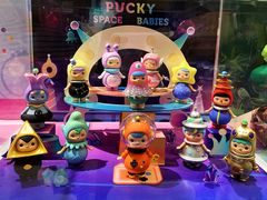 -泡泡玛特POPMART(上海环球港店)