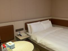 -汉庭(成都九眼桥牛王庙地铁站店)