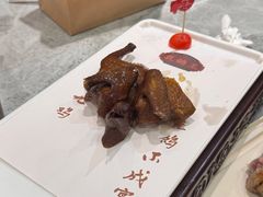 -朱记乳鸽王·非遗石岐乳鸽·全鸽宴(大兴旗舰店)