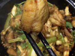 -重庆鸡公煲·青锅花椒鱼(牡丹江路店)