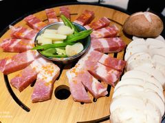 奔跑吧五花肉-轻烧·韩都烤肉(孝感万达店)