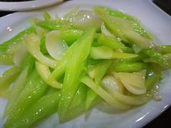西芹百合-京天红酒家(虎坊路店)