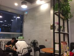 等位区-宝小庆邵阳米粉(深圳市南山保利店)