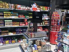 -雅典机场免税店