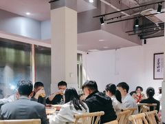 -罗霸蛮老岳阳大排档·鲜货烧烤·土吊子煨砂锅烧菜