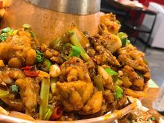 -沪小二铜炉蛙锅(苏州中心星悦汇店)