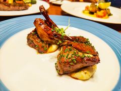 脆皮燒乳鴿-圣丰索菲特·法国餐厅