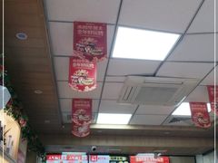 -华莱士炸鸡汉堡(重庆邮电大学店)