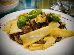 鸡杂炒鲜笋-洞背山庄(洞背院区式管理小区店)