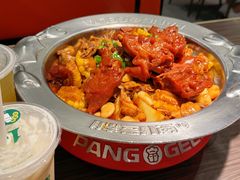 -胖哥俩肉蟹煲(石家庄长安万达店)