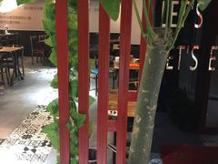 -江湖亮亮蒸虾大排档烤全羊清真(武汉总店)