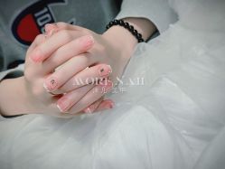 -沫儿·美甲美睫·半永久·皮肤管理