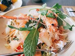 海鲜柚子沙拉-CHINCHIN 青青·泰国料理(万象食家店)