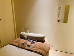 -左右Massage/Spa(长寿路店)