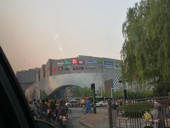 -宝龙城(杭州滨江店)