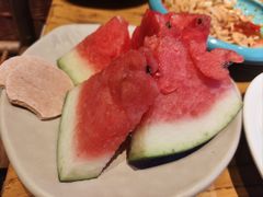 -老牌坊云南鱼豆花火锅(哈西万达店)