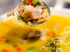 酸汤牛舌-宴小馆·小海鲜青岛菜(五四广场店)