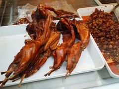 -鑫记婆婆兔·成都特产·兔头手撕兔(太古里店)