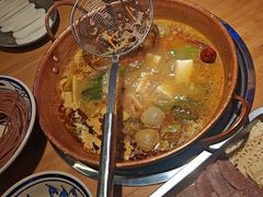 -洱火云南酸菜牛肉火锅(石景山当代商城店)