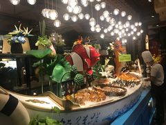 -领鲜活海鲜榴莲自助火锅(东门店)