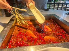 -二荆条·蜀鲜汇城市森林火锅