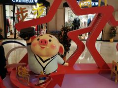 -梅龙镇广场