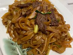 干炒牛河-稻香酒家·34年老字号·港式粤菜(汉街店)