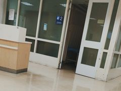 -上海市松江区中心医院