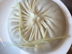 陈士荣蟹黄汤包-鸿运酒楼