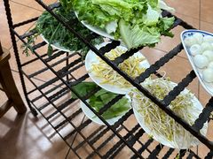 -东巴谷野生菌火锅餐厅