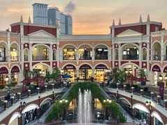 -佛罗伦萨小镇广佛名品奥特莱斯(疏港路店)