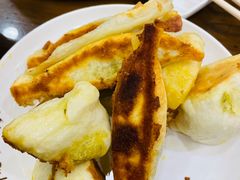 牛肉锅贴-两来风(文亭街店)