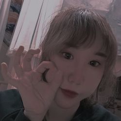 -时尚殿堂明星门店