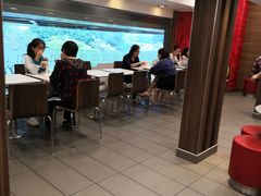 -麦当劳(国际大厦店)