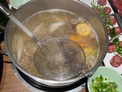 牛肋骨汤锅-掂档潮汕牛肉火锅(沈阳万象城店)