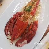 花甲吐沙也不是吐得很干净。龙虾好评！肉超级弹