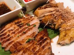 碳烧猪颈肉拼辣鸡-星叶·东南亚料理(宁波万象汇店)