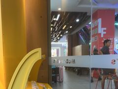 -麦当劳(中二横路店)