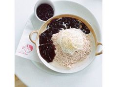 珍珠奶茶雪冰-Cheevit Cheeva(Sirimangkalajarn)