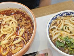 -初晋·山西地道刀削面.晋北莜面香(星耀城店)
