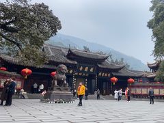 -峨眉山报国寺