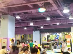 -天空之城欢乐嘉年华苏州店(环球188广场店)