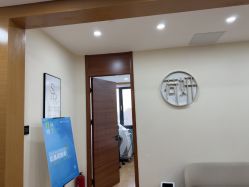 -HEYAN荷妍专业脱毛连锁机构