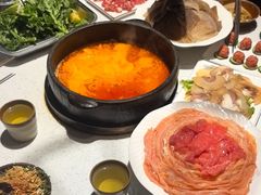 -贵府酸汤牛肉火锅·贵州老字号(飞山街店)