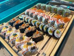-荣誉国际酒店-云顶旋转餐厅