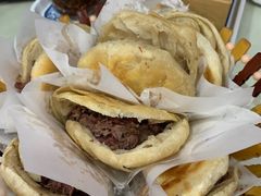-闫家驴肉老店(华电一校店)