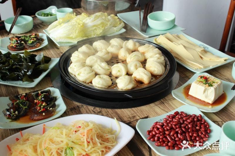 牛肉原汁原味，不加任何添加剂，有牛肉锅，筋头巴脑锅