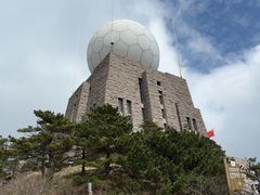 -黄山光明顶山庄